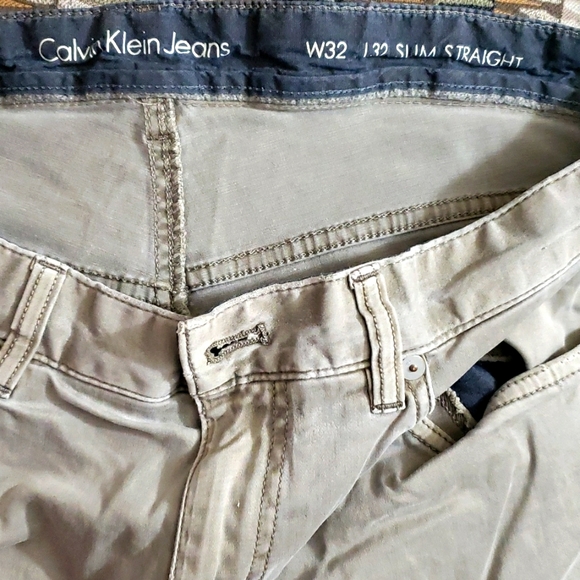 Calvin Klein  jeans 👖 - Picture 3 of 4